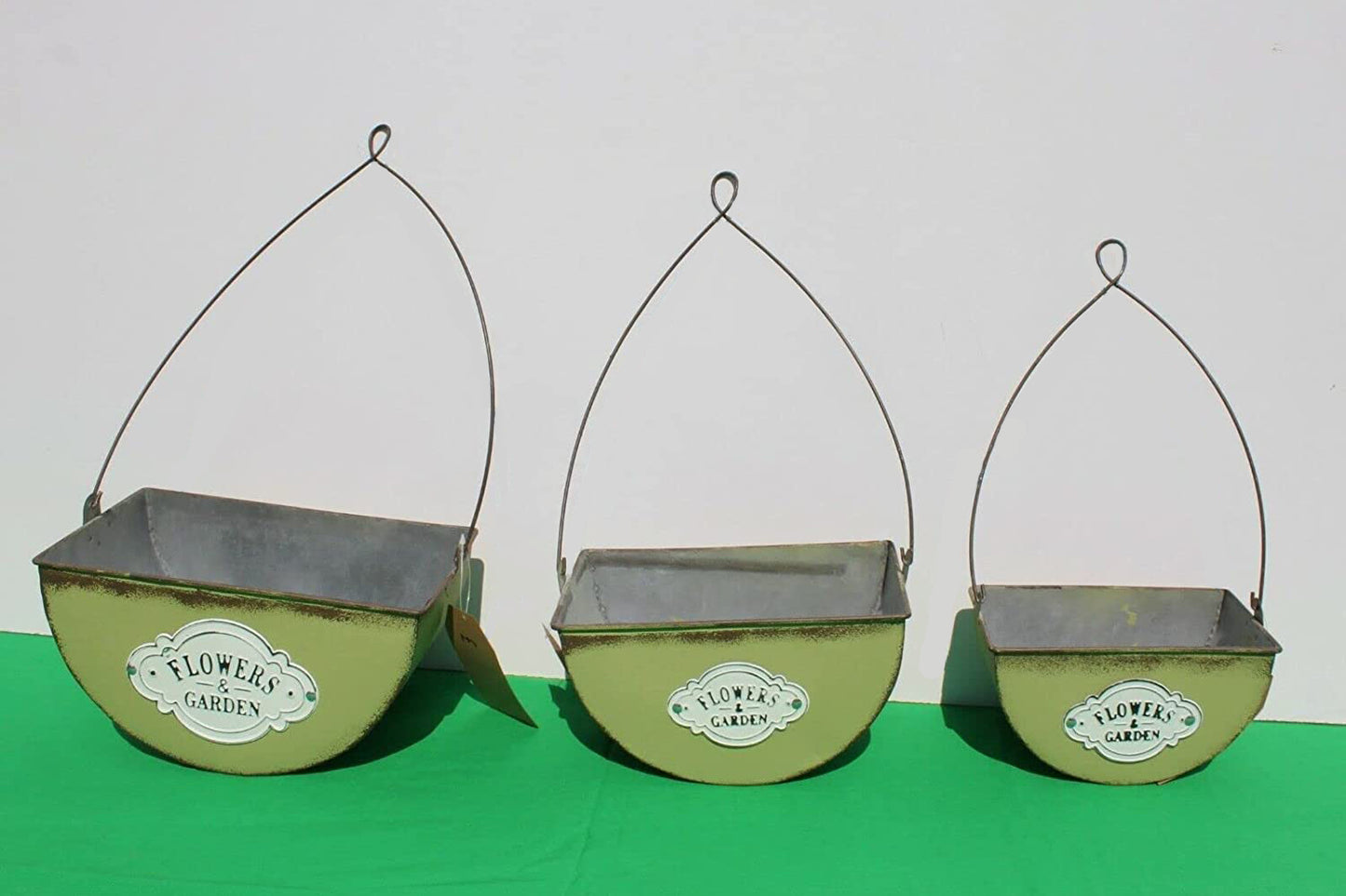 Set of 3 Half Moon Hanging Metal Plant Pots (Green)